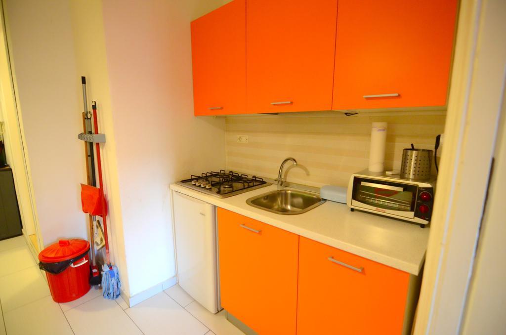 Shine Apartment Neapel Exterior foto