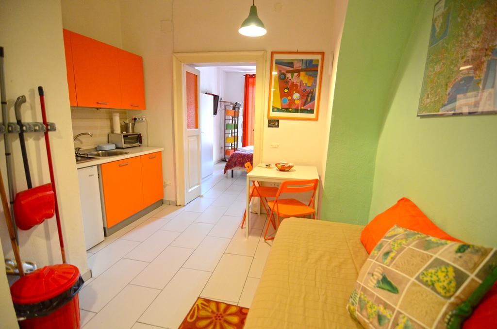Shine Apartment Neapel Exterior foto